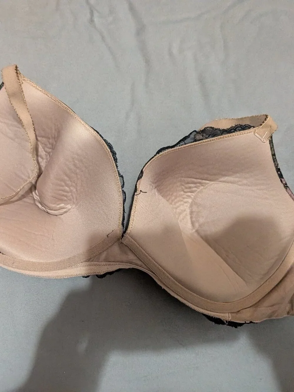 Parissa Satin-Like Bra (40H)
